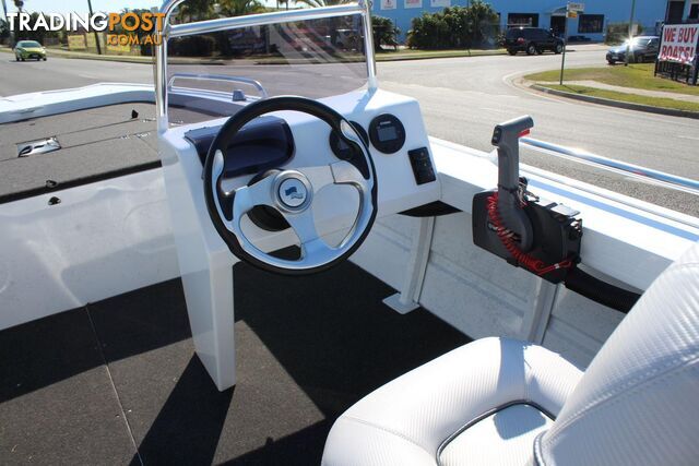 Quintrex 440 Hornet Trophy + Yamaha F60hp  - PACK 1 FOR SALE - photo 5 of 33