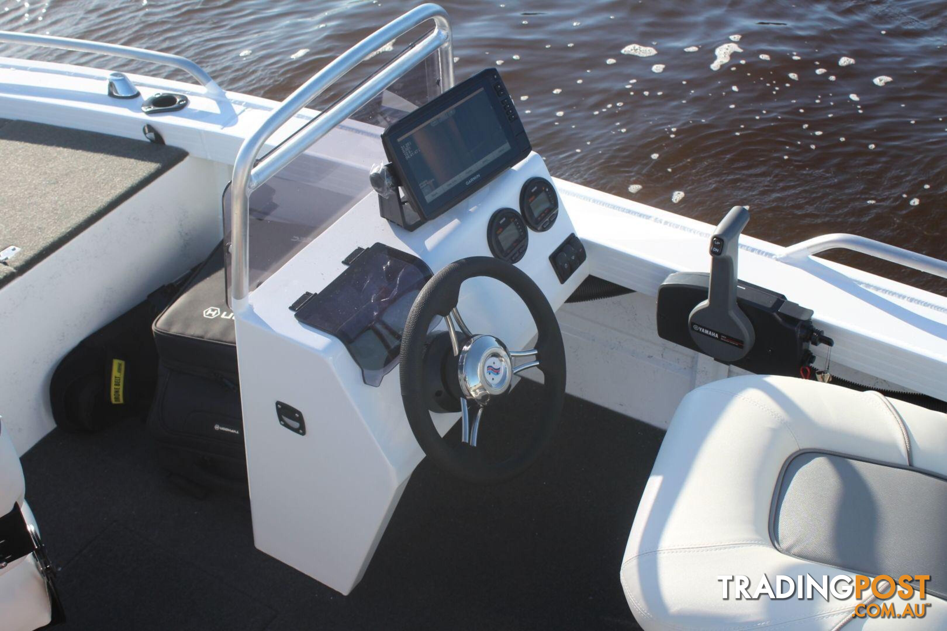 Quintrex 420 Hornet Trophy  + Yamaha F50hp 4-Stroke - Pack 2 for sale online prices