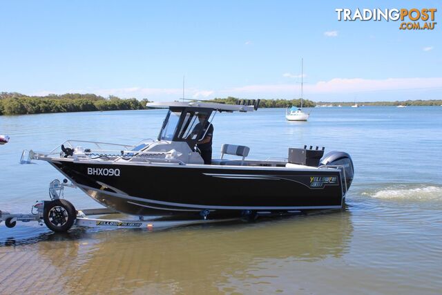 7000 YELLOWFIN CENTRE CABIN  200 HP PACK 4