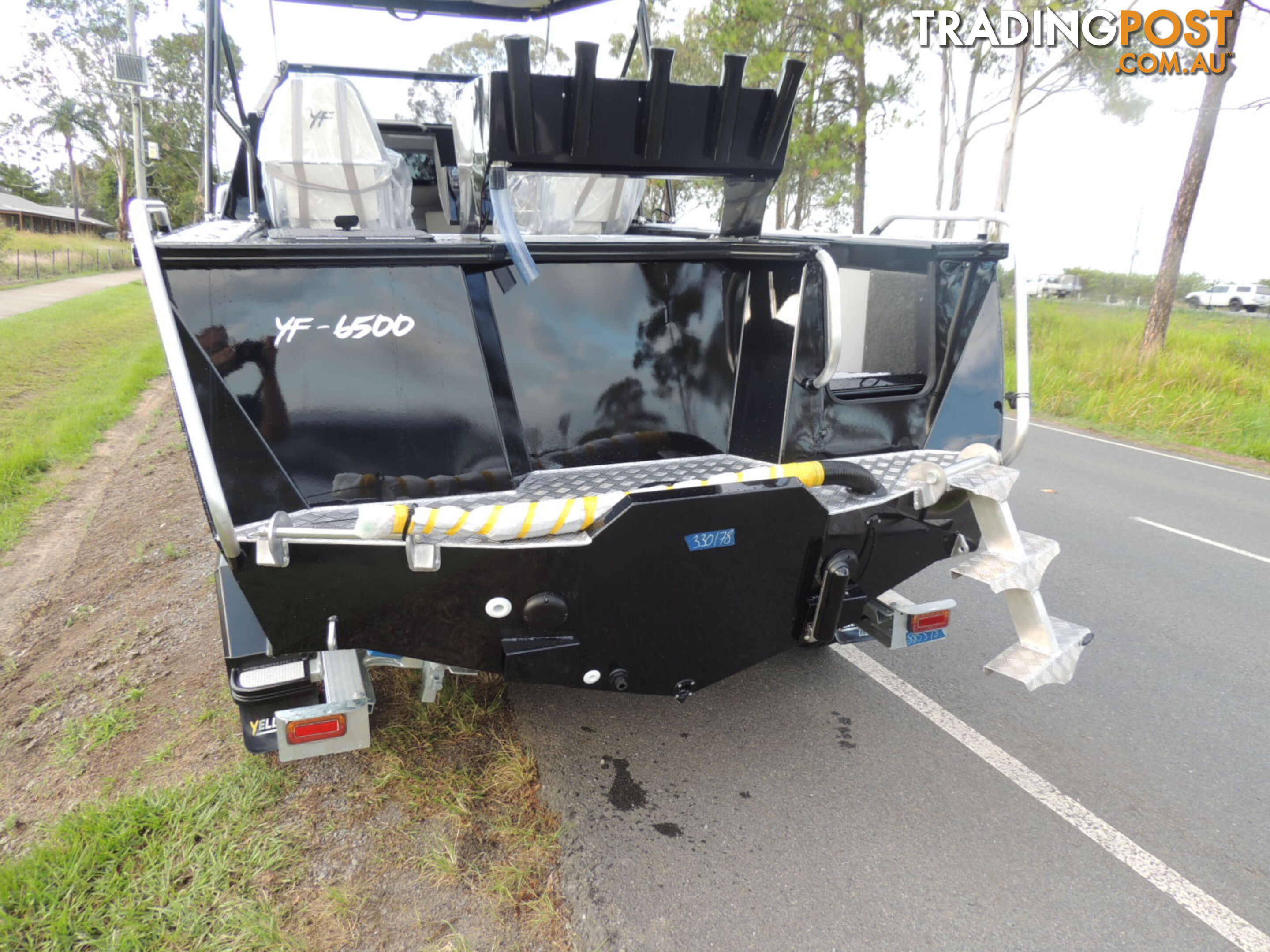 6500 YELLOWFIN Folding Hard Top Cabin  150 HP PACK 4