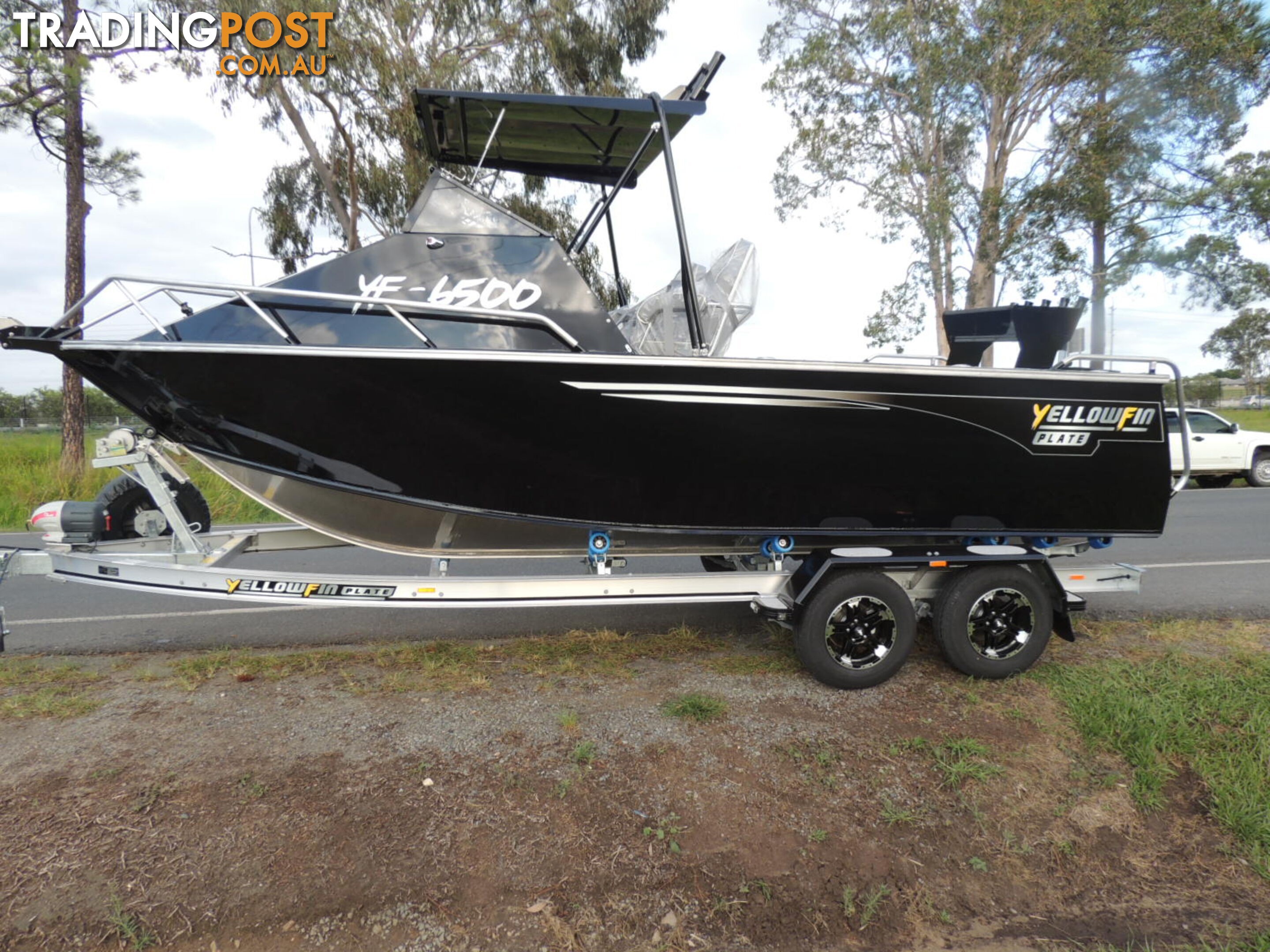 6500 YELLOWFIN Folding Hard Top Cabin  150 HP PACK 4