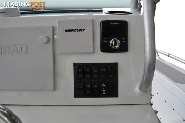 6200 YELLOWFIN Centre/Rear Console 150 HP PACK 2