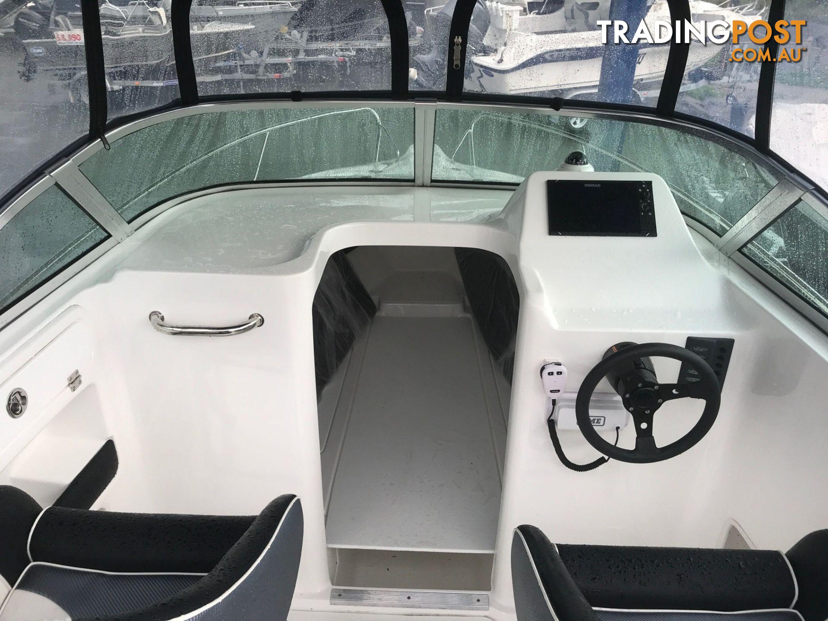 NEW 2024 EVOLUTION 552 PLATINUM FITTED WITH A YAMAHA HELM MASTER XA F150 FOURSTROKE