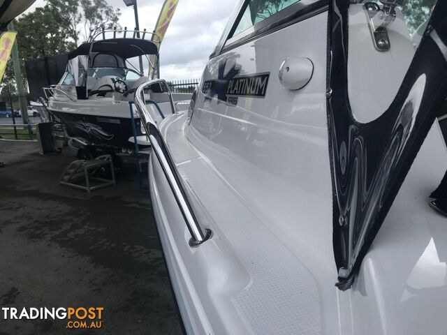 NEW 2024 EVOLUTION 552 PLATINUM FITTED WITH A YAMAHA HELM MASTER XA F150 FOURSTROKE