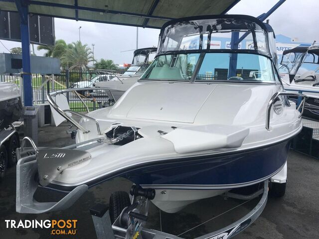 NEW 2024 EVOLUTION 552 PLATINUM FITTED WITH A YAMAHA HELM MASTER XA F150 FOURSTROKE