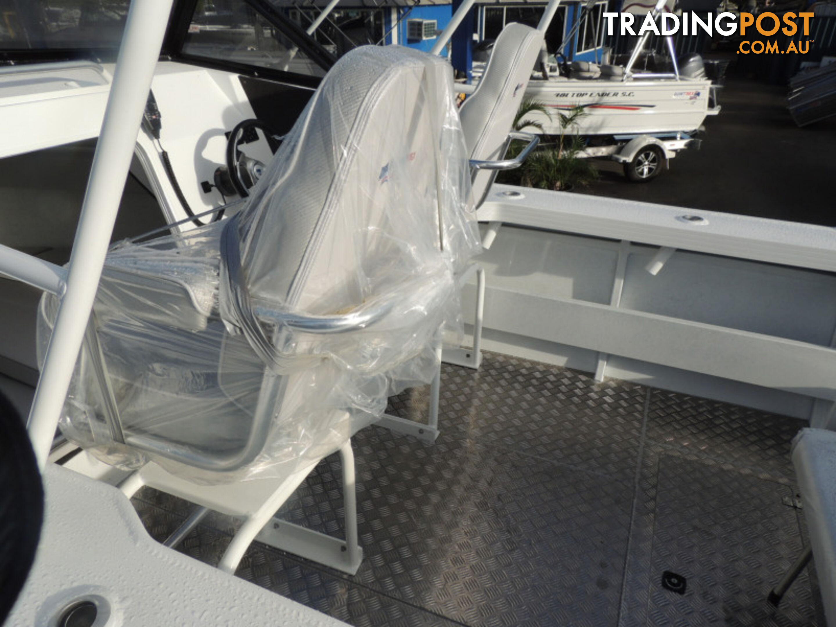 6500 YELLOWFIN Folding Hard Top Cabin  150 HP PACK 2