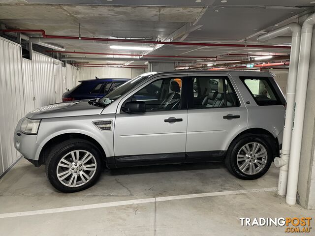 2010 Land Rover Freelander 2 SUV Automatic
