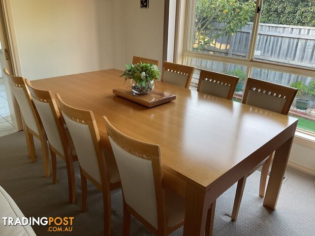 Dining set