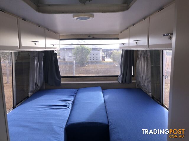 Motor Home Hino Rainbow 145