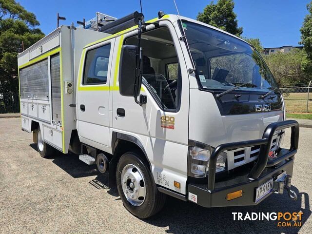 2007 Isuzu NPR 400 Dual Cab