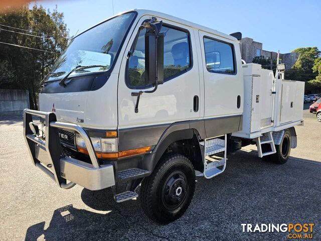 2000 Mitsubishi Canter 4x4 Dual Cab FG637 White Firetruck 4.2l 4WD