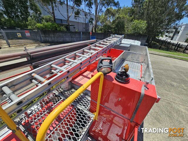 1995 Isuzu FTS 700 Firetruck