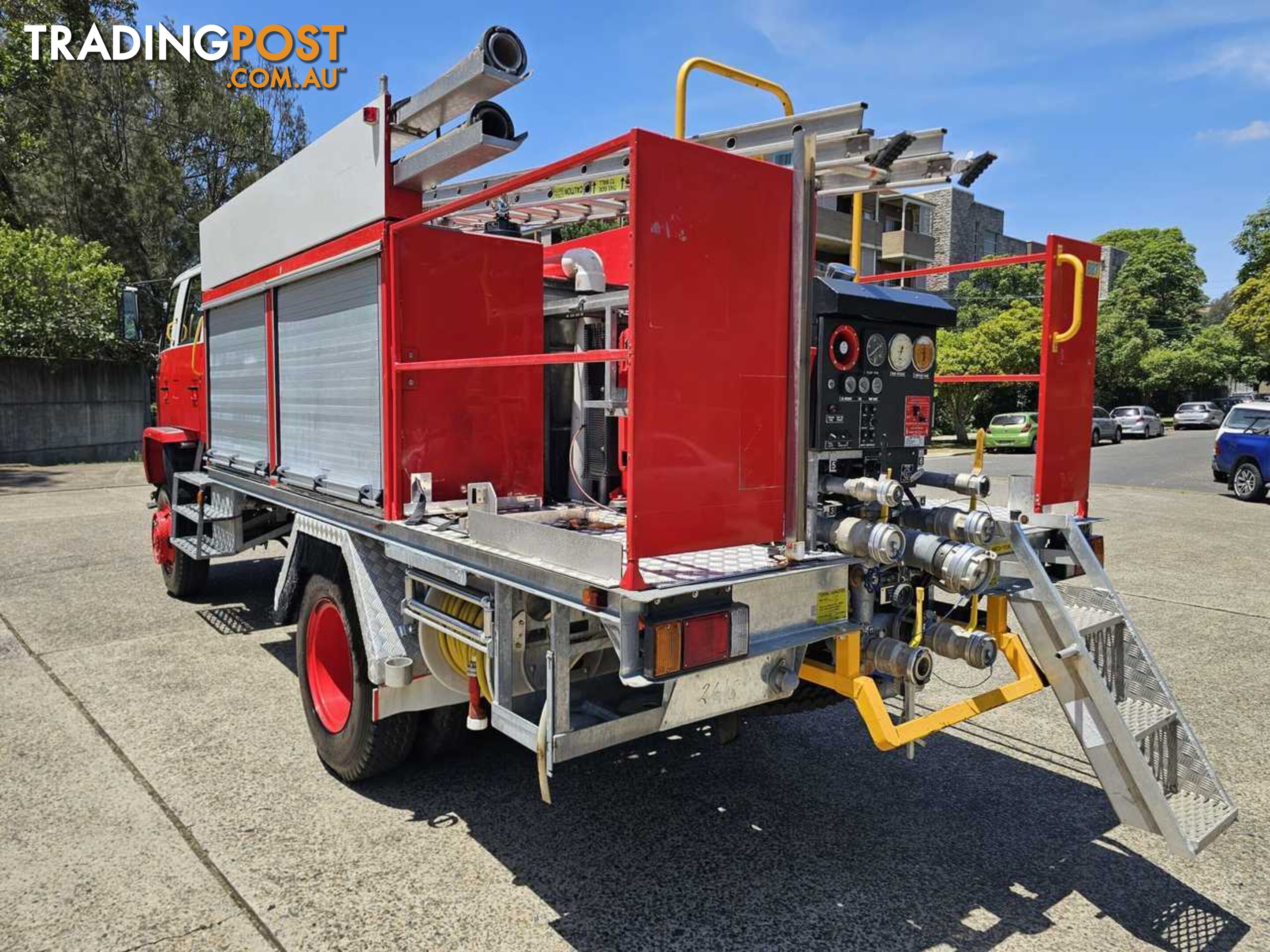 1995 Isuzu FTS 700 Firetruck