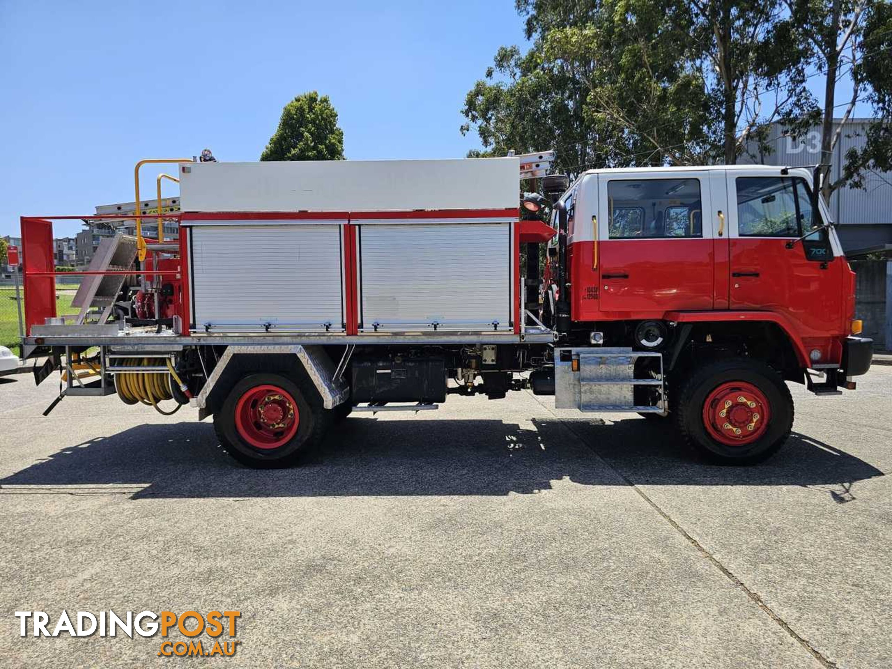 1995 Isuzu FTS 700 Firetruck