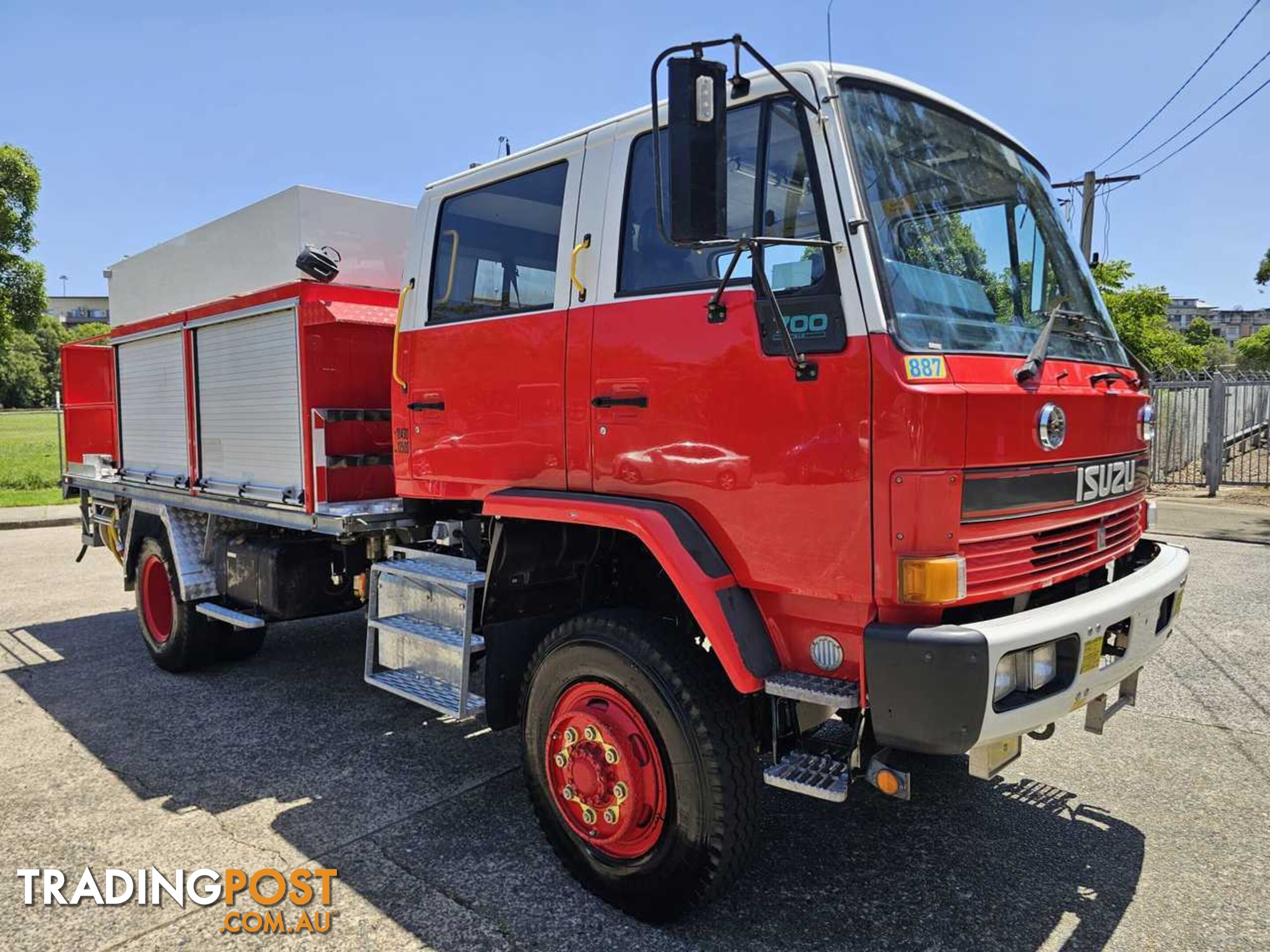 1995 Isuzu FTS 700 Firetruck