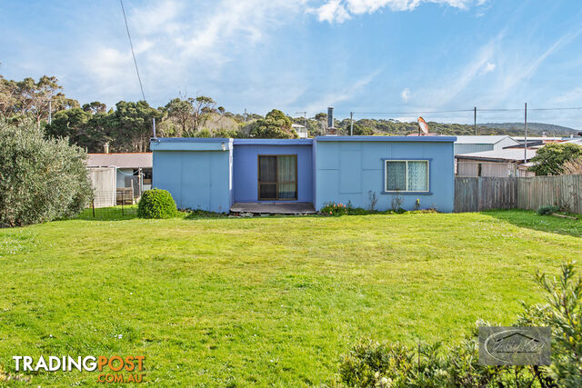 8 Dunn Street CRAYFISH CREEK TAS 7321