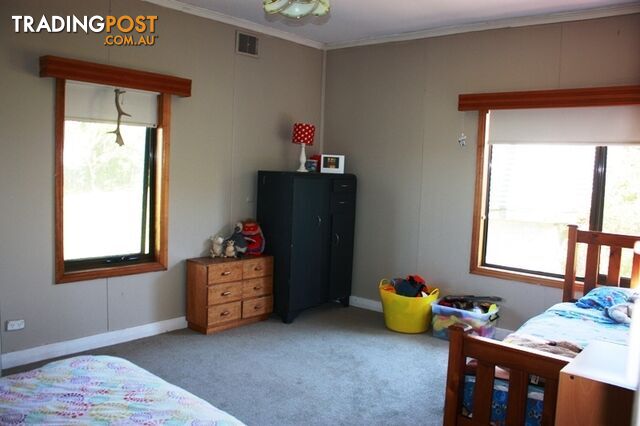 320 Mengha Road FOREST TAS 7330