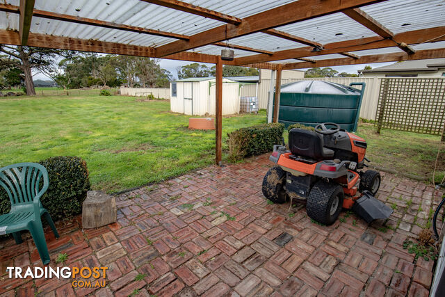 16 Leesville Road SMITHTON TAS 7330