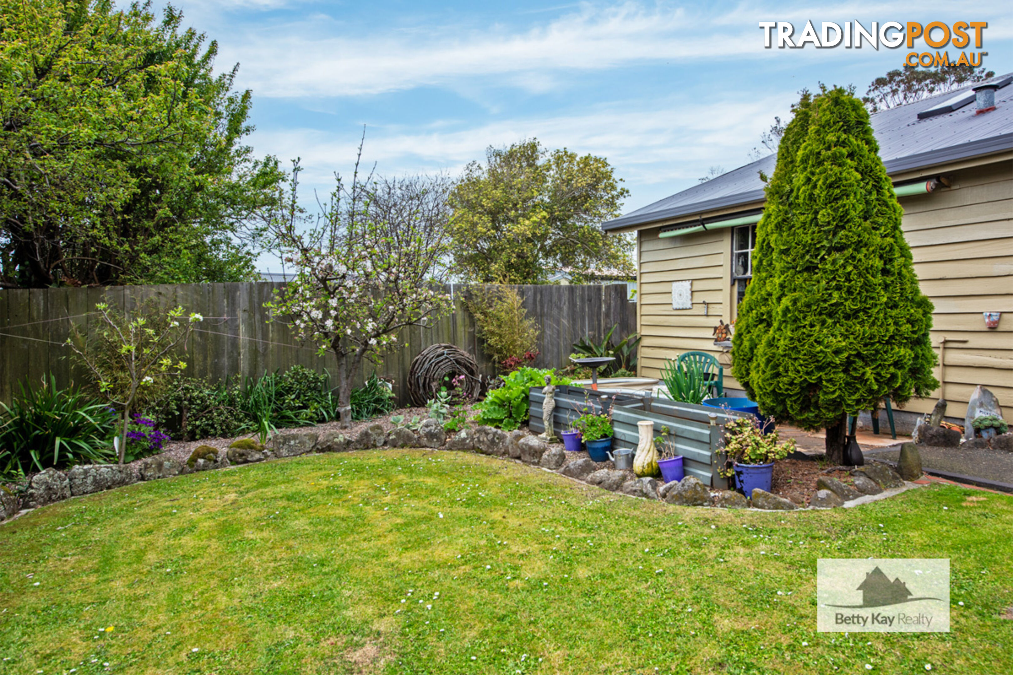 1 Shoobridge Street CRAYFISH CREEK TAS 7321