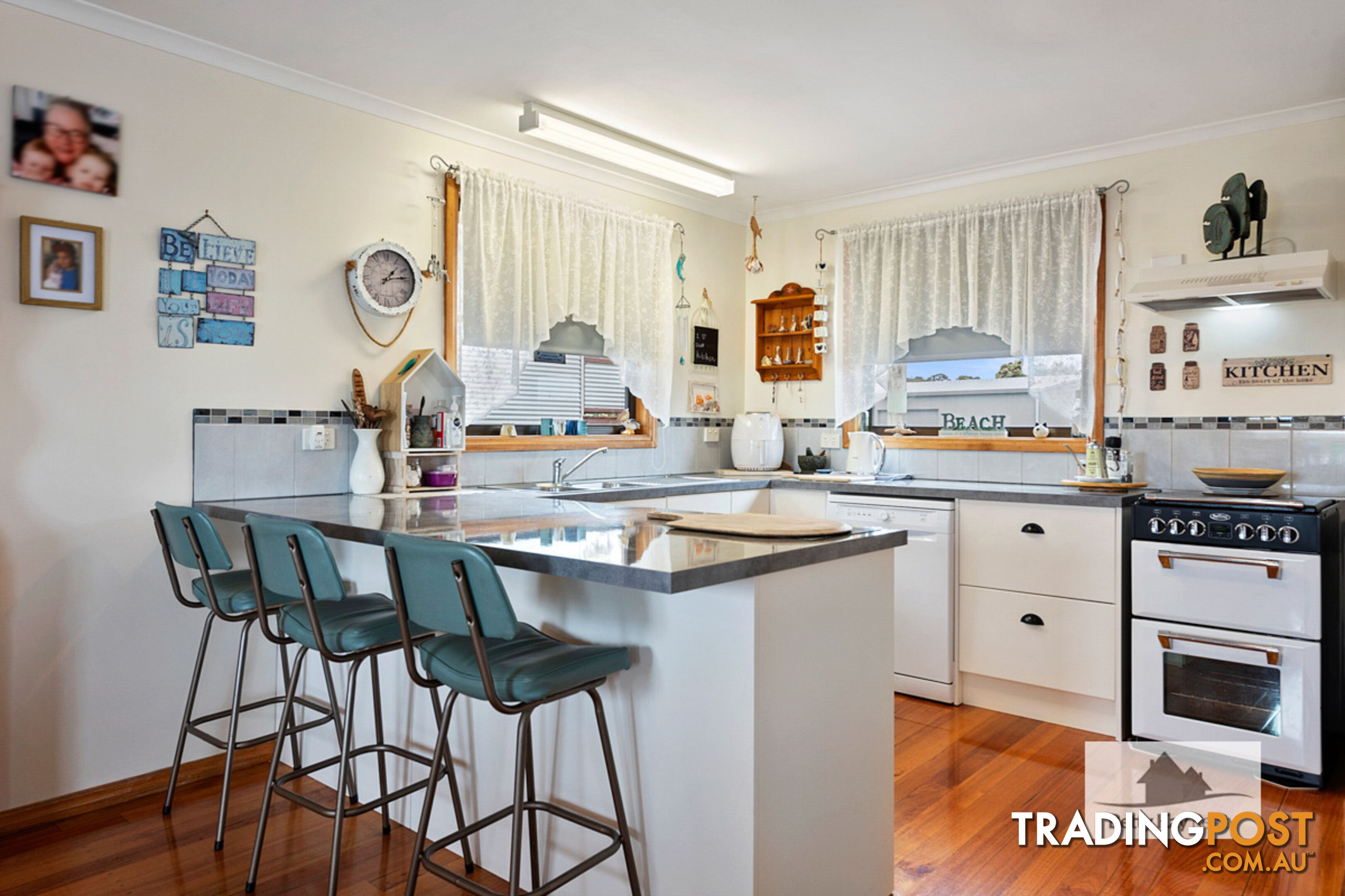 1 Shoobridge Street CRAYFISH CREEK TAS 7321