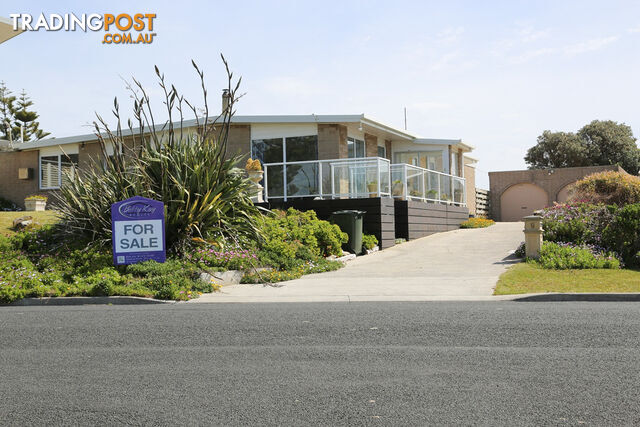 9 Green Hills Road STANLEY TAS 7331