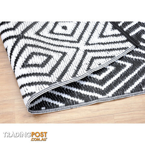 Diamond Reversable Rug Black & White 120x180cm