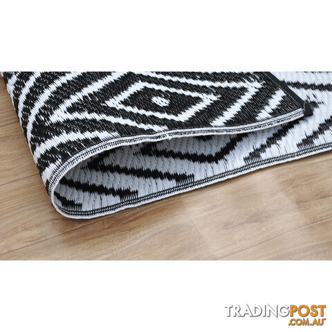 Diamond Reversable Rug Black & White 120x180cm