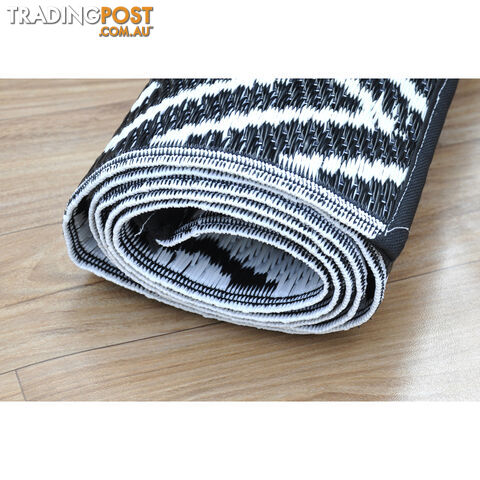 Diamond Reversable Rug Black & White 120x180cm