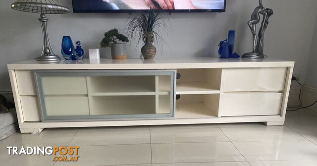 Tv Wall unit / cabinet