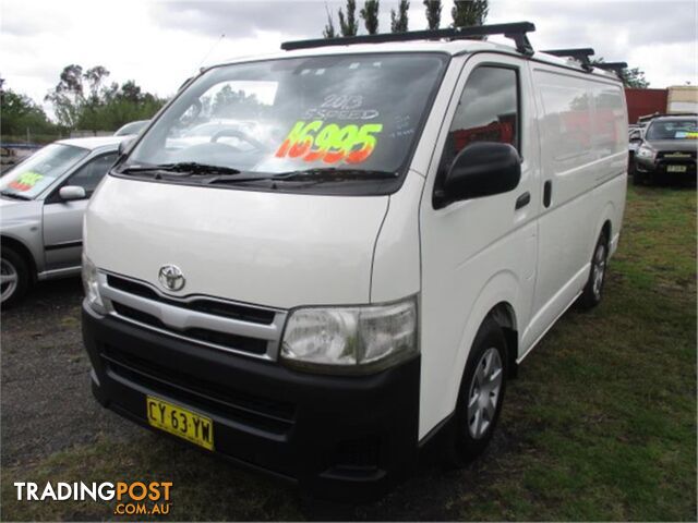 2013 TOYOTA HIACE LWB TRH201RMY12UPGRADE 4D VAN