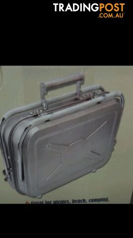 Brand New Portable BBQ with Free gift - photo 2 of 4