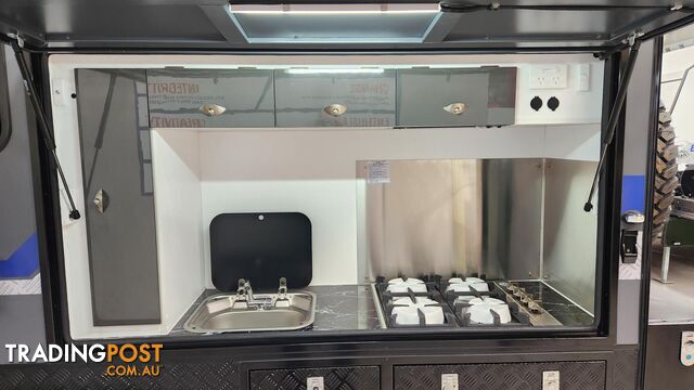 WARRIOR 15S OFFROAD HYBRID CARAVAN - photo 5 of 12