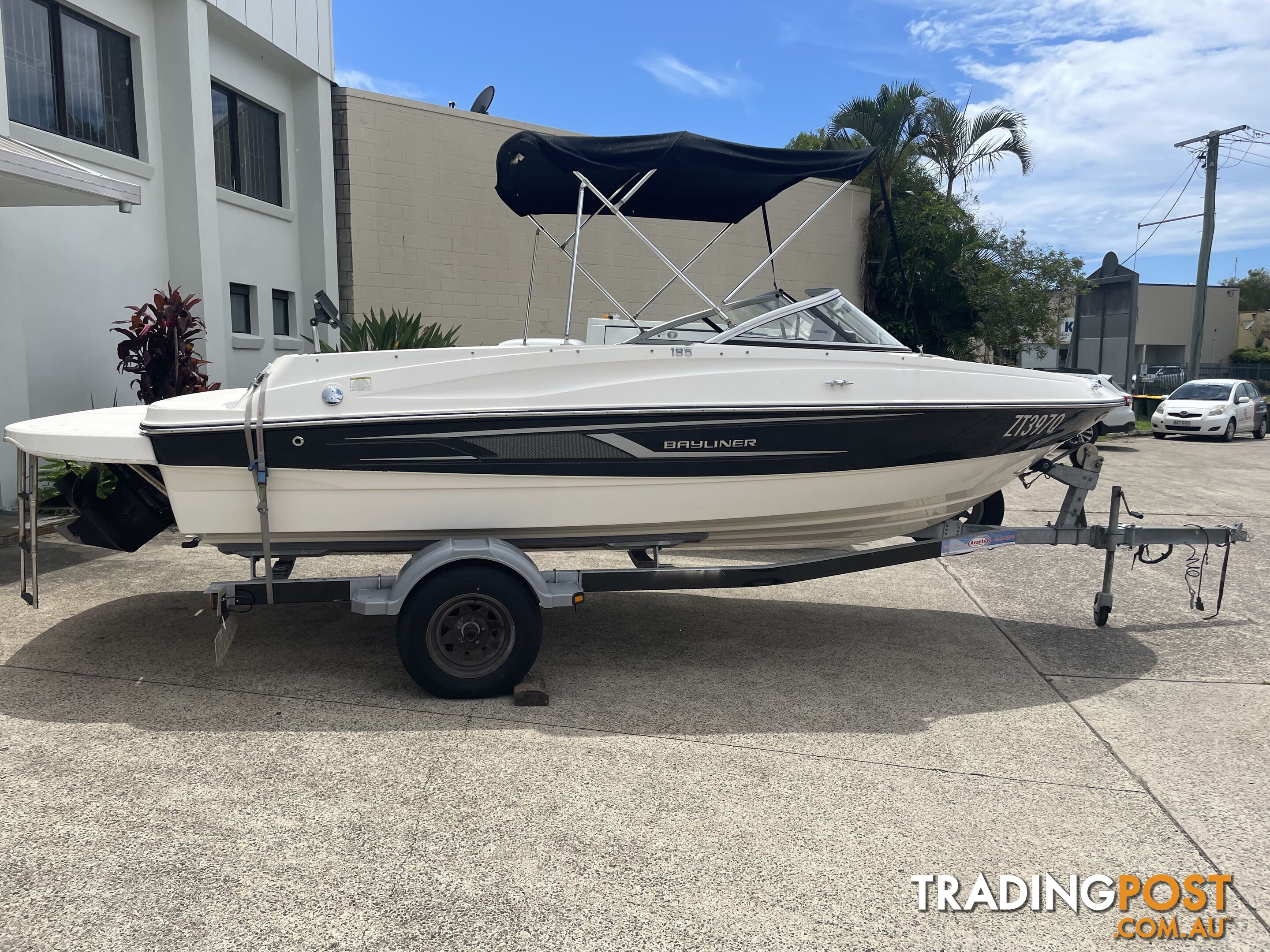 2014 Bayliner 185BR - Mercruiser 135HP