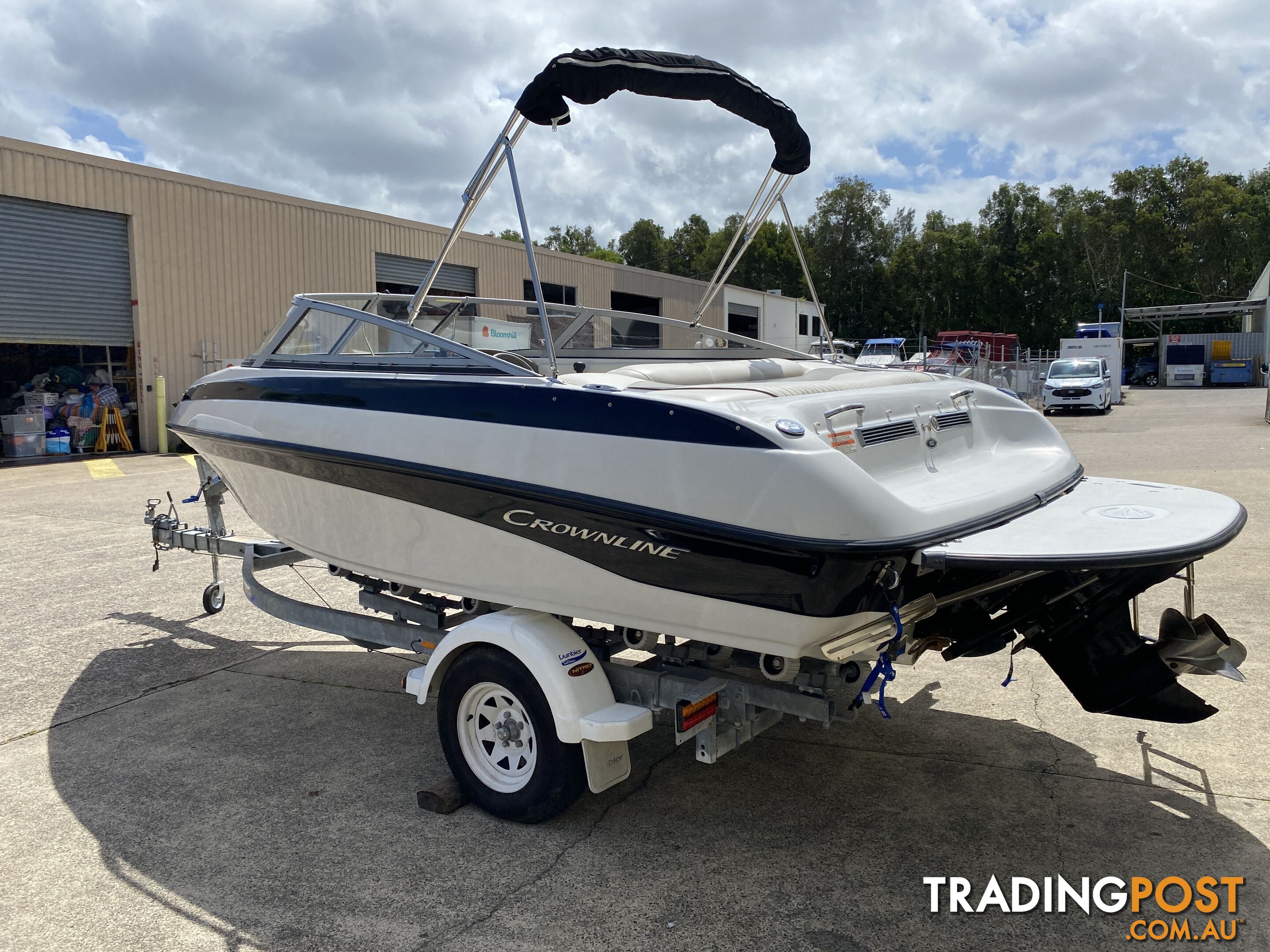 2010 Crownline 180 Bowrider - Only 197 Hours!