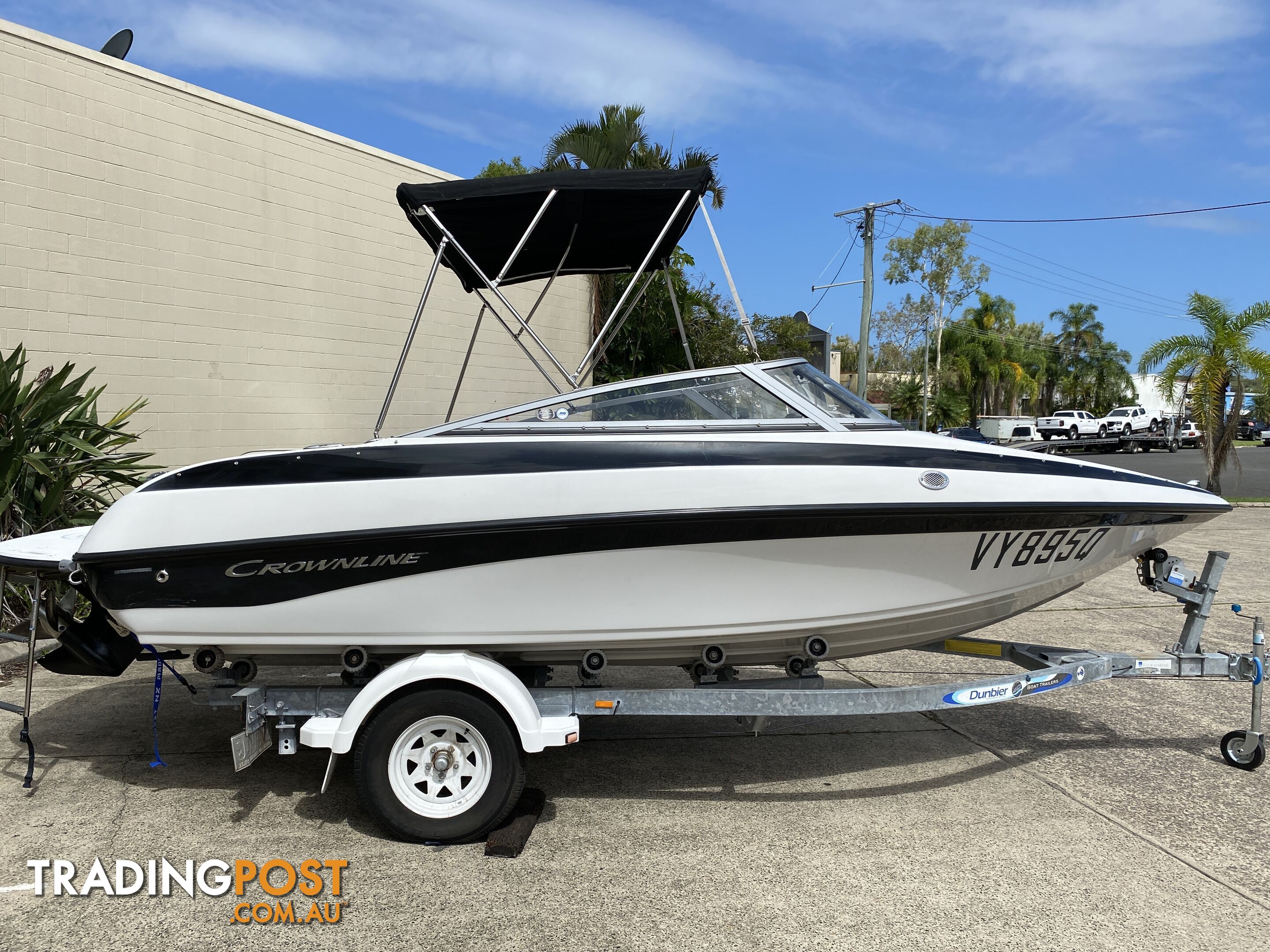 2010 Crownline 180 Bowrider - Only 197 Hours!