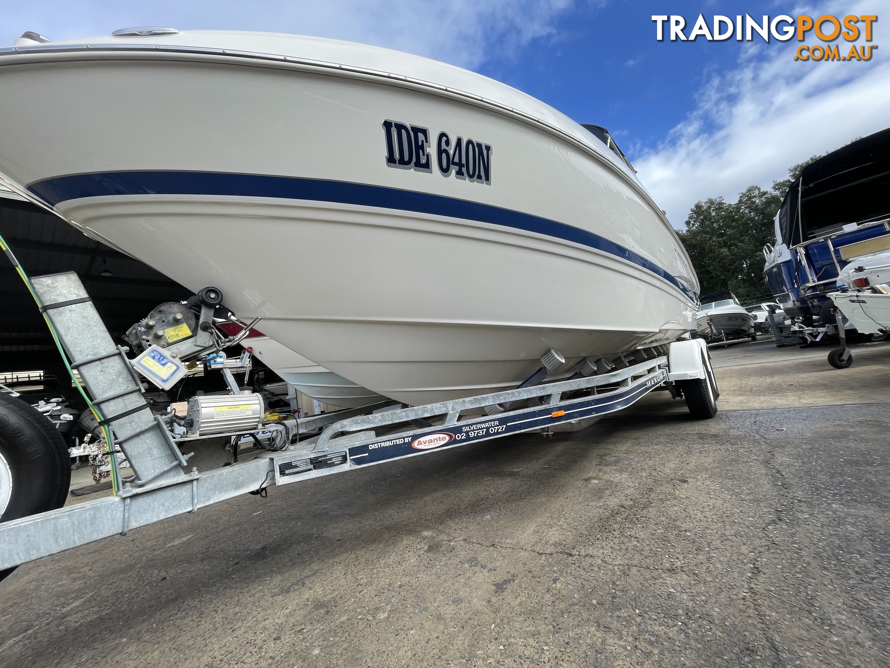 2006 Maxum 2400 SC3 Cuddy Cabin