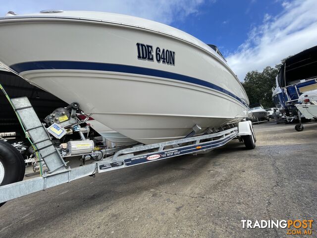 2006 Maxum 2400 SC3 Cuddy Cabin