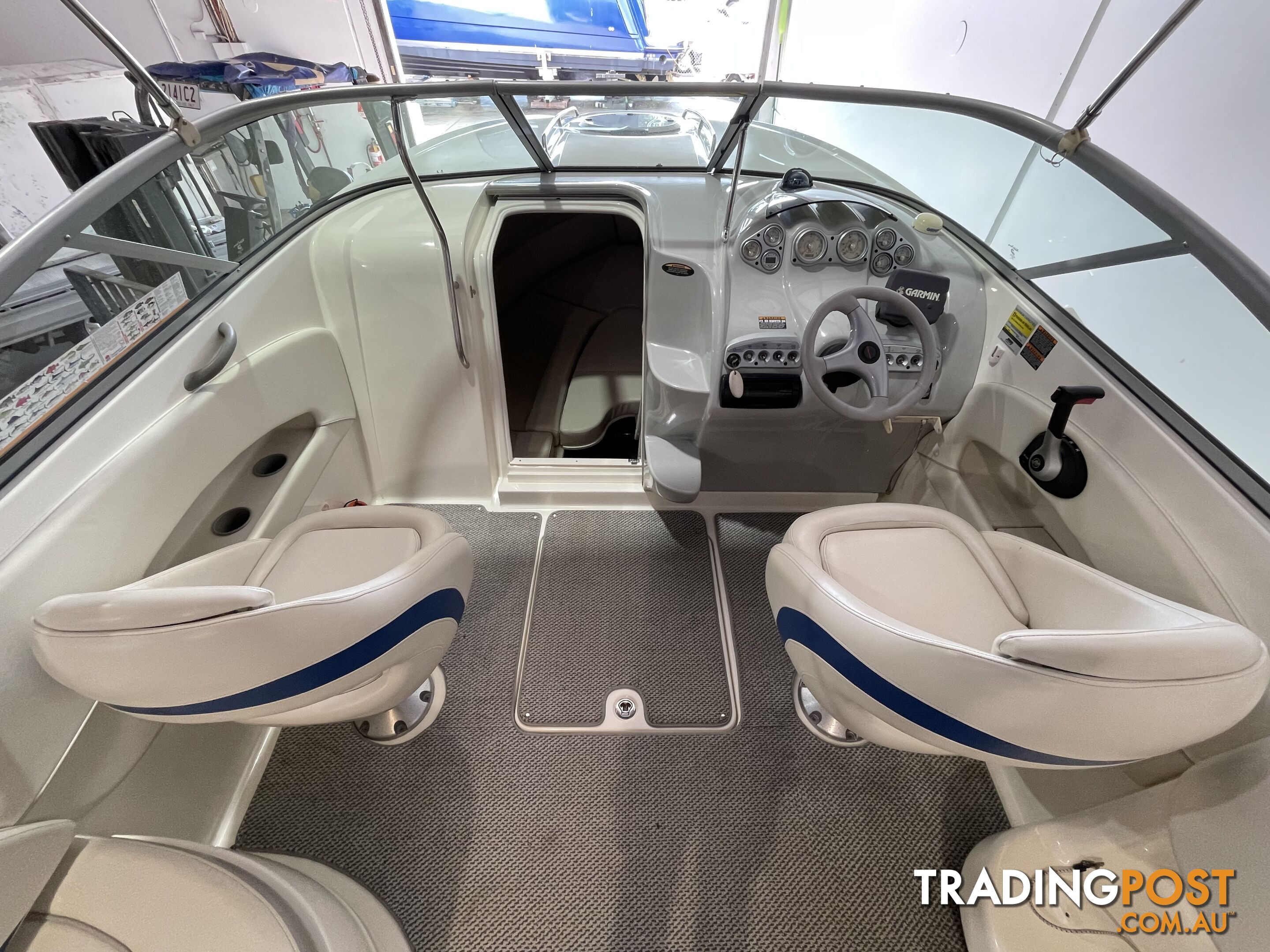 2006 Maxum 2400 SC3 Cuddy Cabin