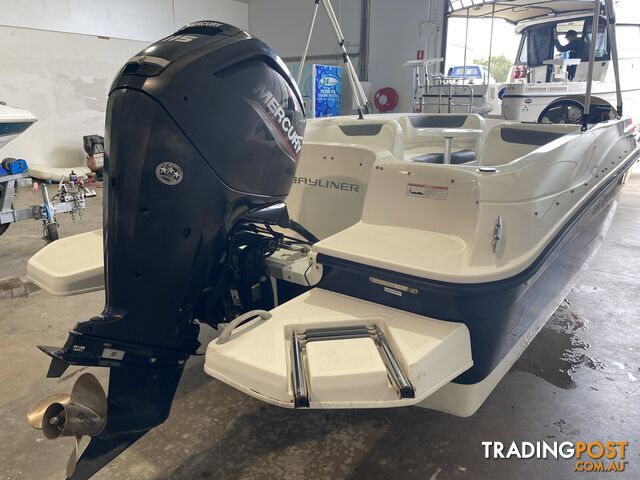 2019 Bayliner Element 18 - Mercury 115HP Outboard - Only 38 Hours!