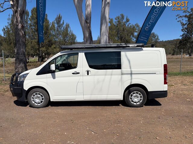 2020 TOYOTA HIACE