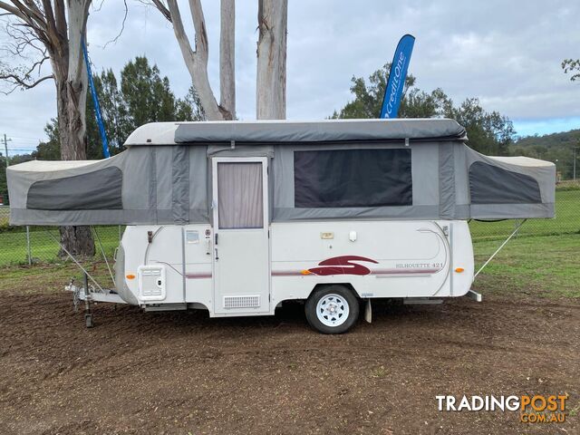 2005 COROMAL SILHOUETTE 421