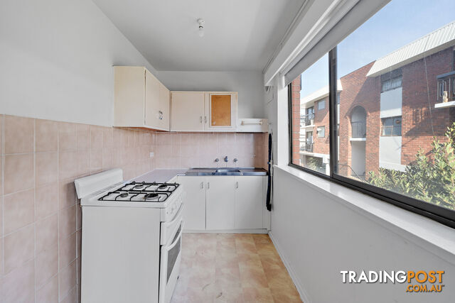 7/93 St Leonards Road Ascot Vale VIC 3032