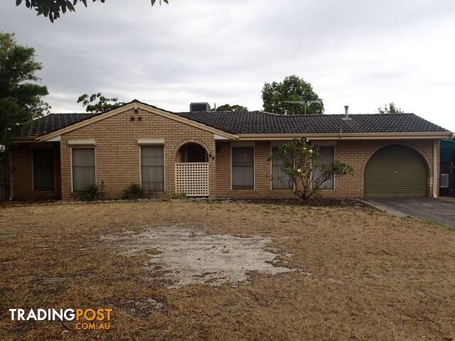 12 Coachwood Way MADDINGTON WA 6109