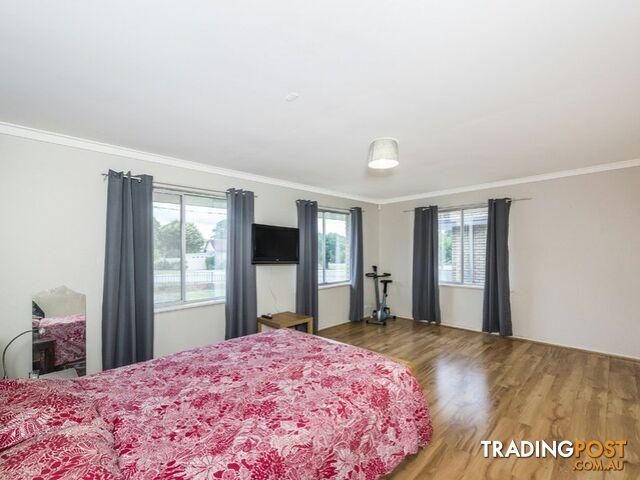 46 Schruth Street North KELMSCOTT WA 6111