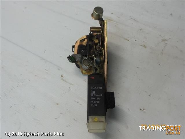 2000 HOLDEN COMMODORE DOOR/BOOT/GATE LOCK with act 705328 gm 92 056 619