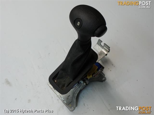 2005 HOLDEN ZAFIRA GEAR STICK/SHIFTER auto
