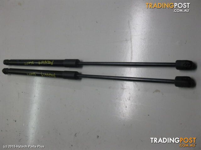 2012 SUZUKI SWIFT HATCH STRUT pair 5 door