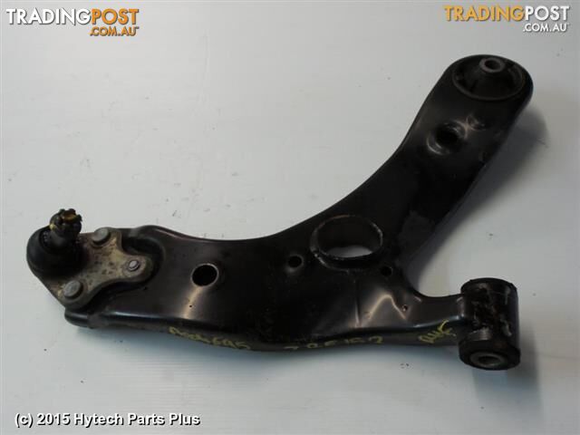2009 TOYOTA COROLLA RIGHT FRONT LOWER CONTROL ARM