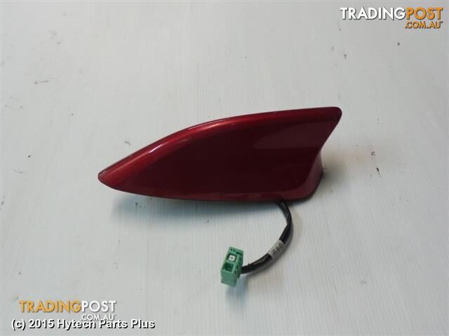 2013 MAZDA CX5 ANTENNA maroon