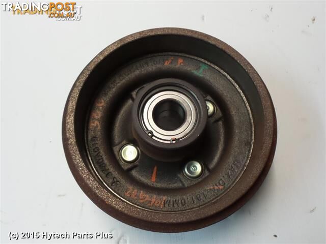 2013 MITSUBISHI MIRAGE RIGHT REAR HUB ASSEMBLY abs